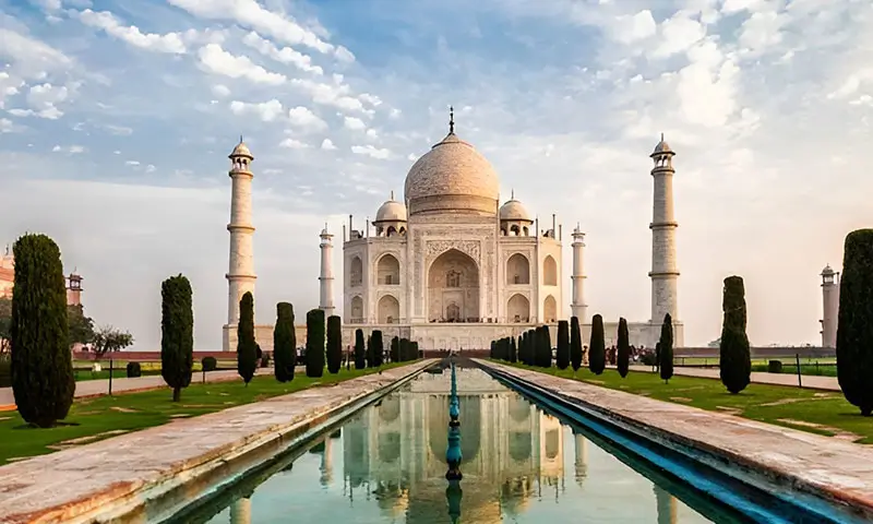 Voyager en Inde avec un chauffeur privé : la meilleure façon de découvrir l’Inde