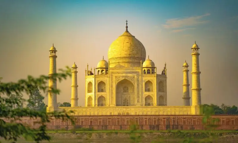 Inde en voiture privée avec chauffeur : guide complet pour voyager confortablement