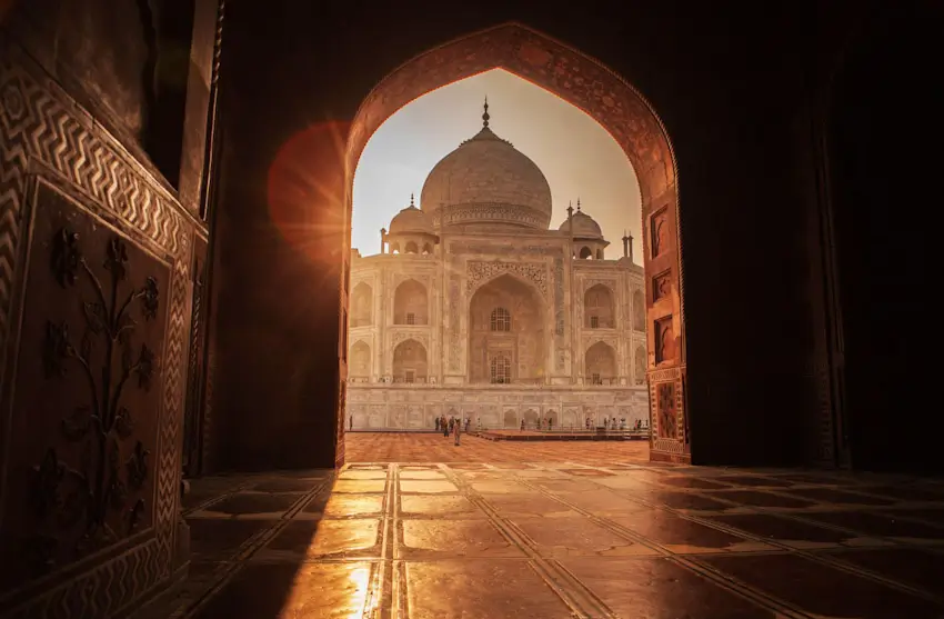 Triangle d’Or & Khajuraho avec Varanasi