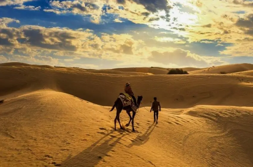 Circuit Désert du Thar et Rajasthan – 10 Jours entre Dunes, Villages du Désert et Cités Historiques